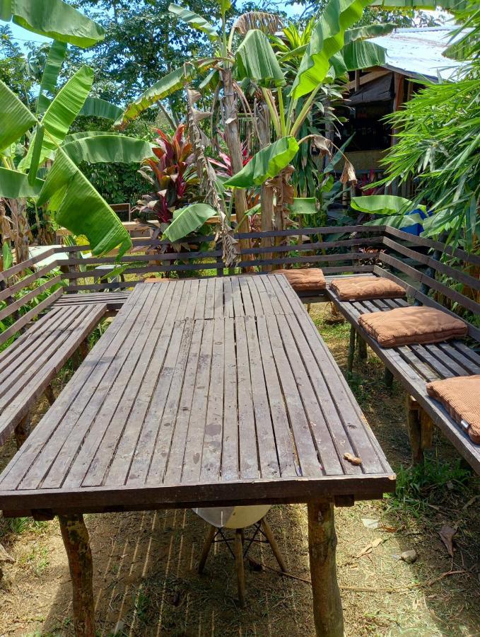 Banana Grove El Nido Hotel Exterior photo